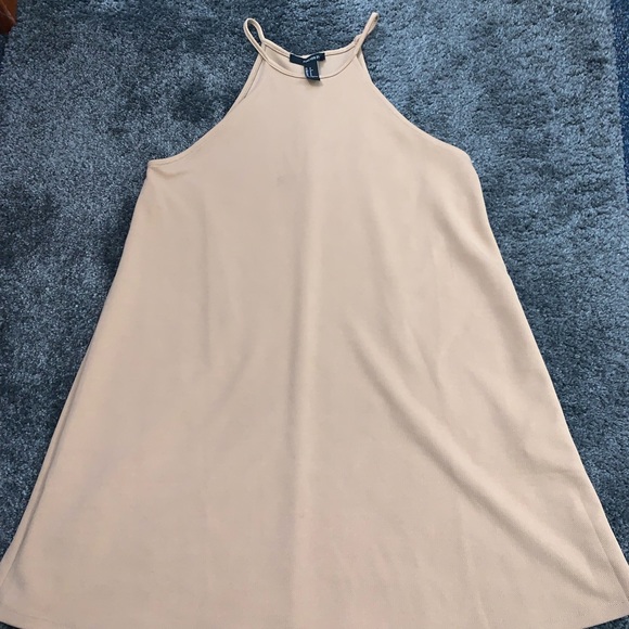 Cute, flowy nude dress! - Picture 1 of 3